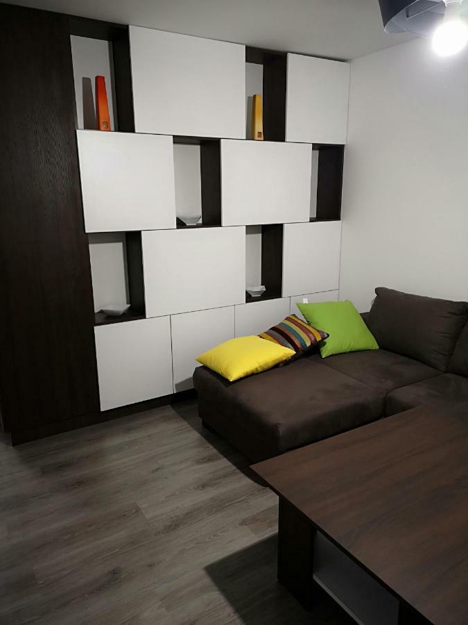 Centrum Apartman Leyla บาร์เจโอ ภายนอก รูปภาพ